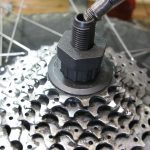 Cassette removal tool